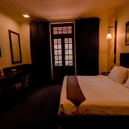 Hotel Nippon Коломбо Экстерьер фото