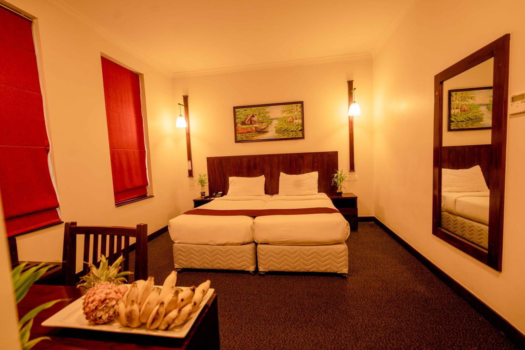 Hotel Nippon Коломбо Экстерьер фото